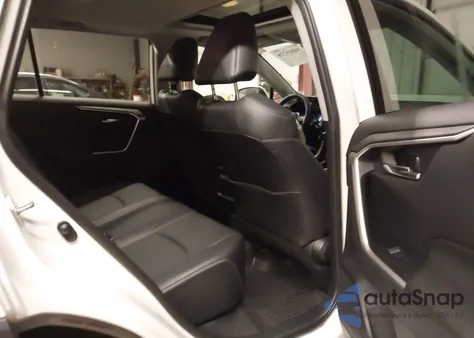 2019 Toyota Rav4 Xle Premium из США, поврежденный, VIN 2T3A1RFV2KC021411